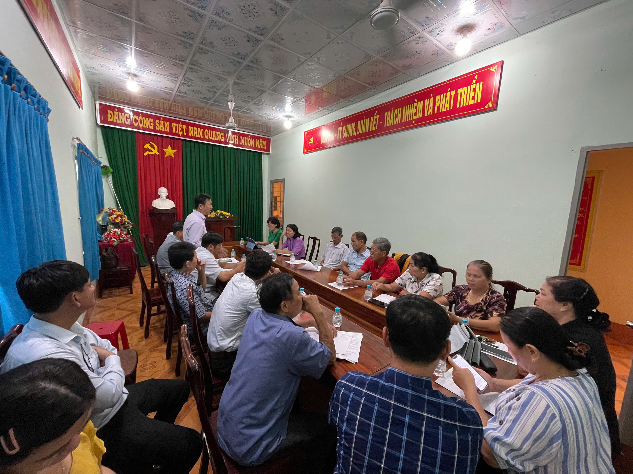 z7191729055004 d3fc0cdeb01c4e0f910198ab8ba3b0bb